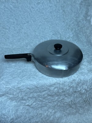 Vintage Wagner Ware Magnalite 4570-P Frying Pan Skillet W/ Lid