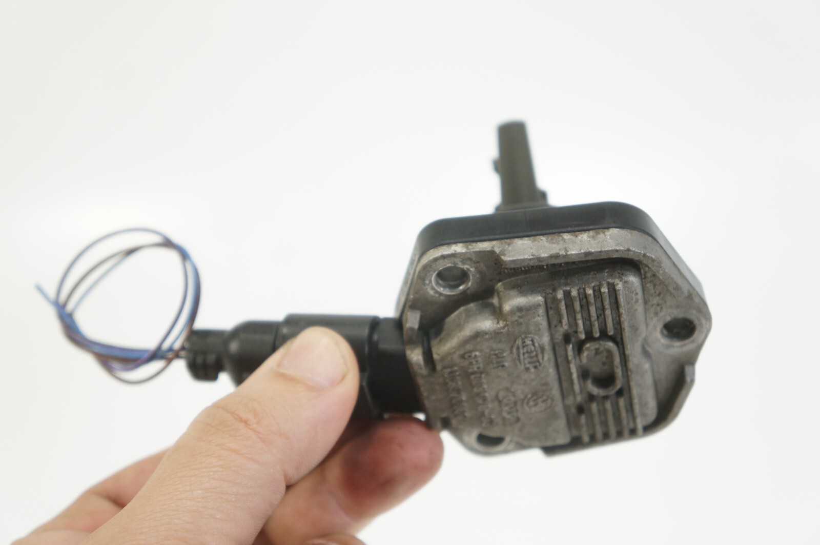 Bentley vw porsche Audi A3 A4 Porsche Cayenne Engine Oil Level Sensor