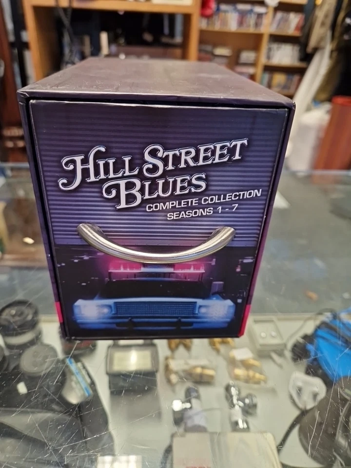 HILL STREET BLUES - Complete Collection - Seasons 1-7 - 42 Disc DVD Set Region 4 - Image 2 of 4