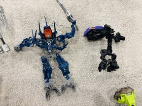 RARE Bionicle Lot Parts Pieces Masks Skull Grinder Basher Piraka 70795 70793