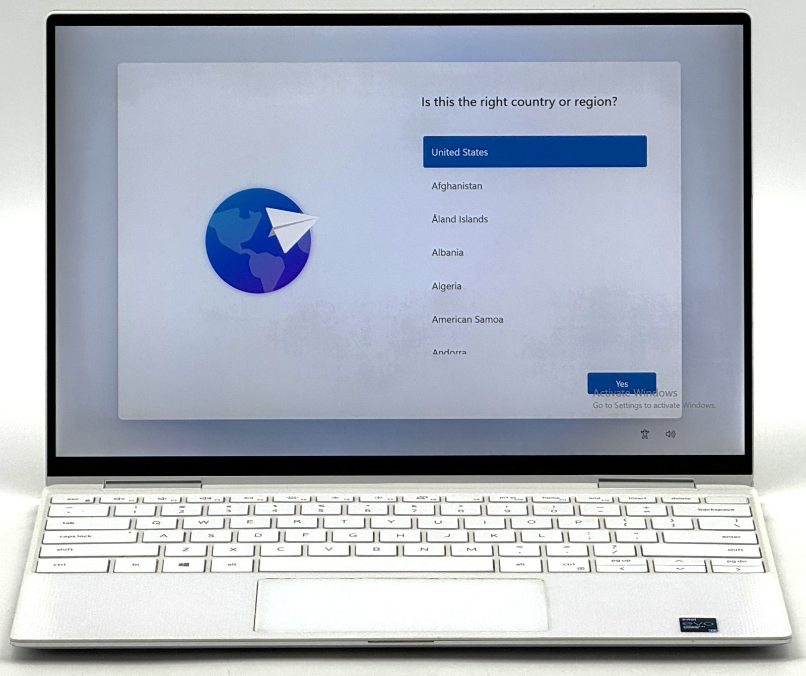 DellXPS139310-13.4"-i7-16GBRAM-512GBSSD-(LCDDAMAGE)