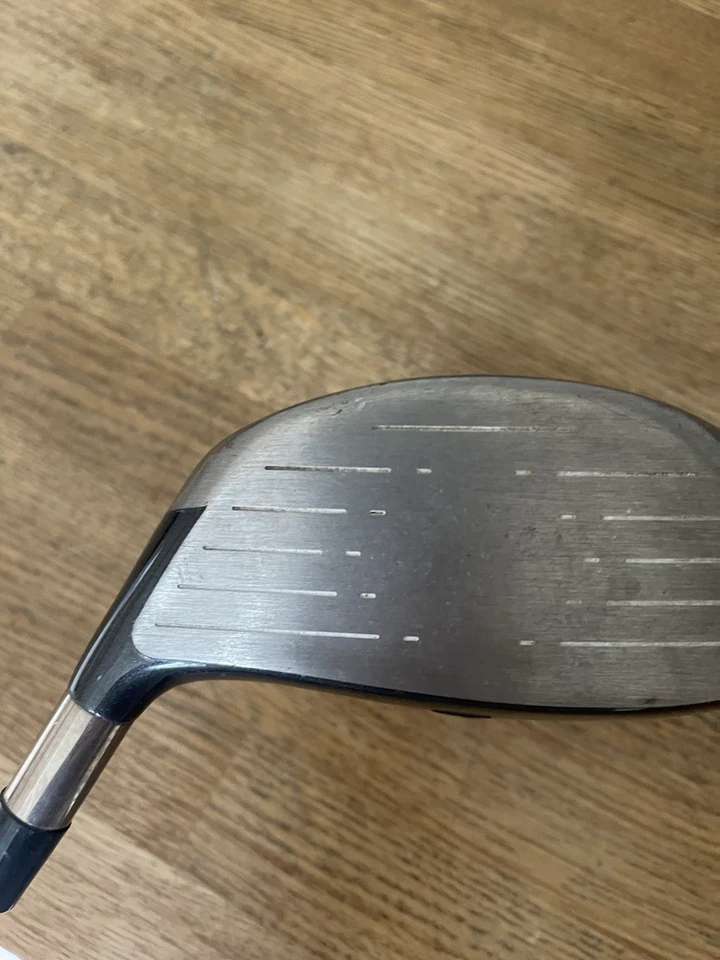 Titleist 905 R Driver / 8.5 Degree / Stiff Flex UST Proforce V2 Shaft - Image 2 of 4