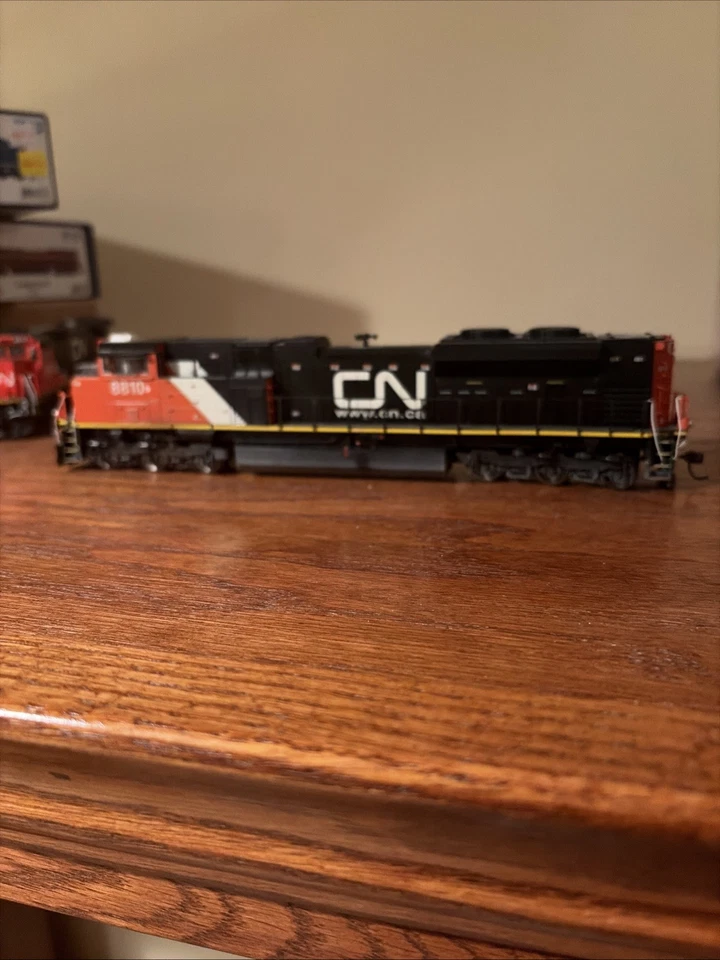 Athearn Genesis Canadian National Sd70m-2 8810 Locomotive Dcc Sound - Image 3 of 4
