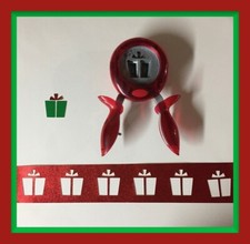 RARE   Fiskars "UNDER THE TREE" Punch Special Edition Retired Punch  READ  