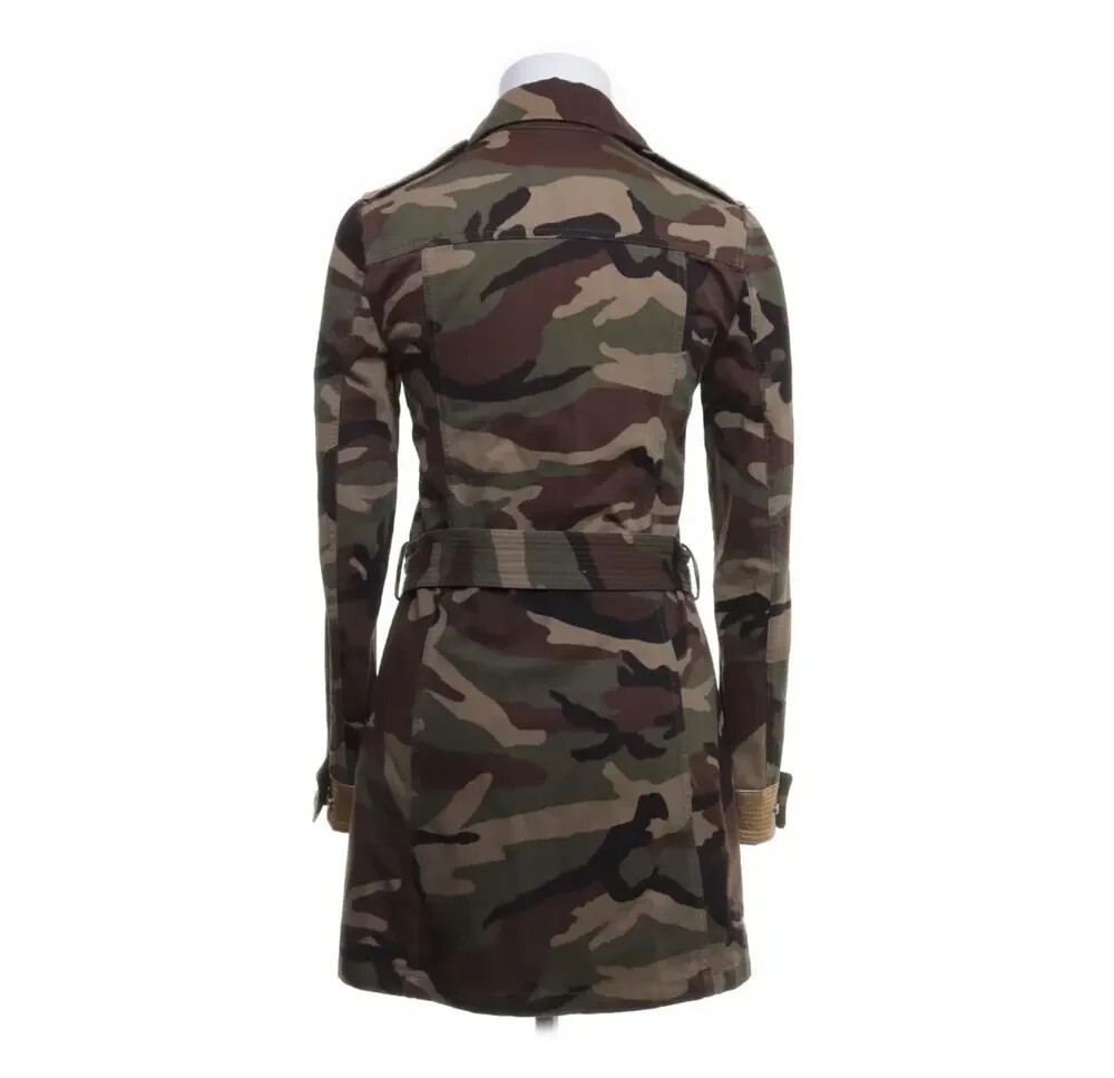 Parka mimetico Hedi Slimane × Saint Laurent Paris con bordo oro