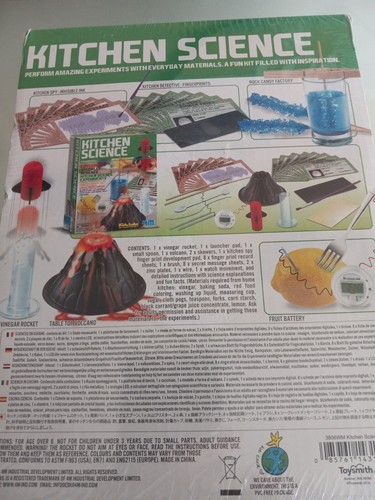 Kitchen Science Kit Educational Toy Kidz Labs 6 Fun Experiments By 4M, 8+ - Picture 2 of 3