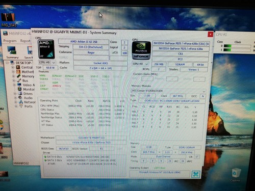 Motheboard Gigabyte GA-M68MT-D3 Amd Athlon IIx2 250 3000 Mhz 3GB DDR3 Socket AM3 - Imagen 8 de 10