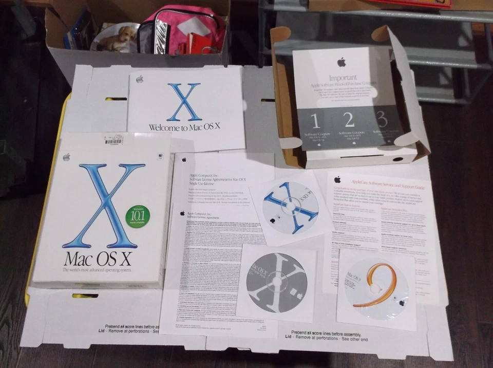Mac OS X 10.1 retail with OS 9.1 disk in box - Image 2 of 4