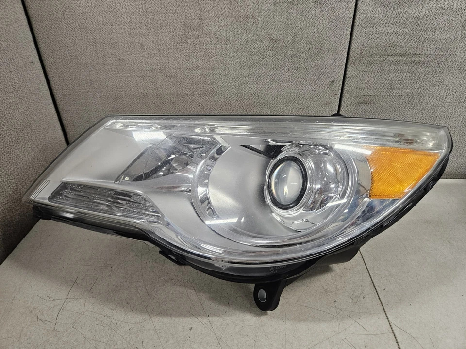 Conjunto de lámpara de luz de cabeza HID para conductor izquierdo Volkswagen Routan 2009-2014 probado por fabricante de equipos originales Foto 3 de 4