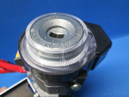 11-17 Kia Sportage Auto Ignition Lock Cylinder Assembly 2 Flip Key 819103W000 OE - Picture 8 of 13