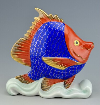   MINT HEREND Tropical Fish on Wave Cobalt Blue & Gold Fishnet Figurine