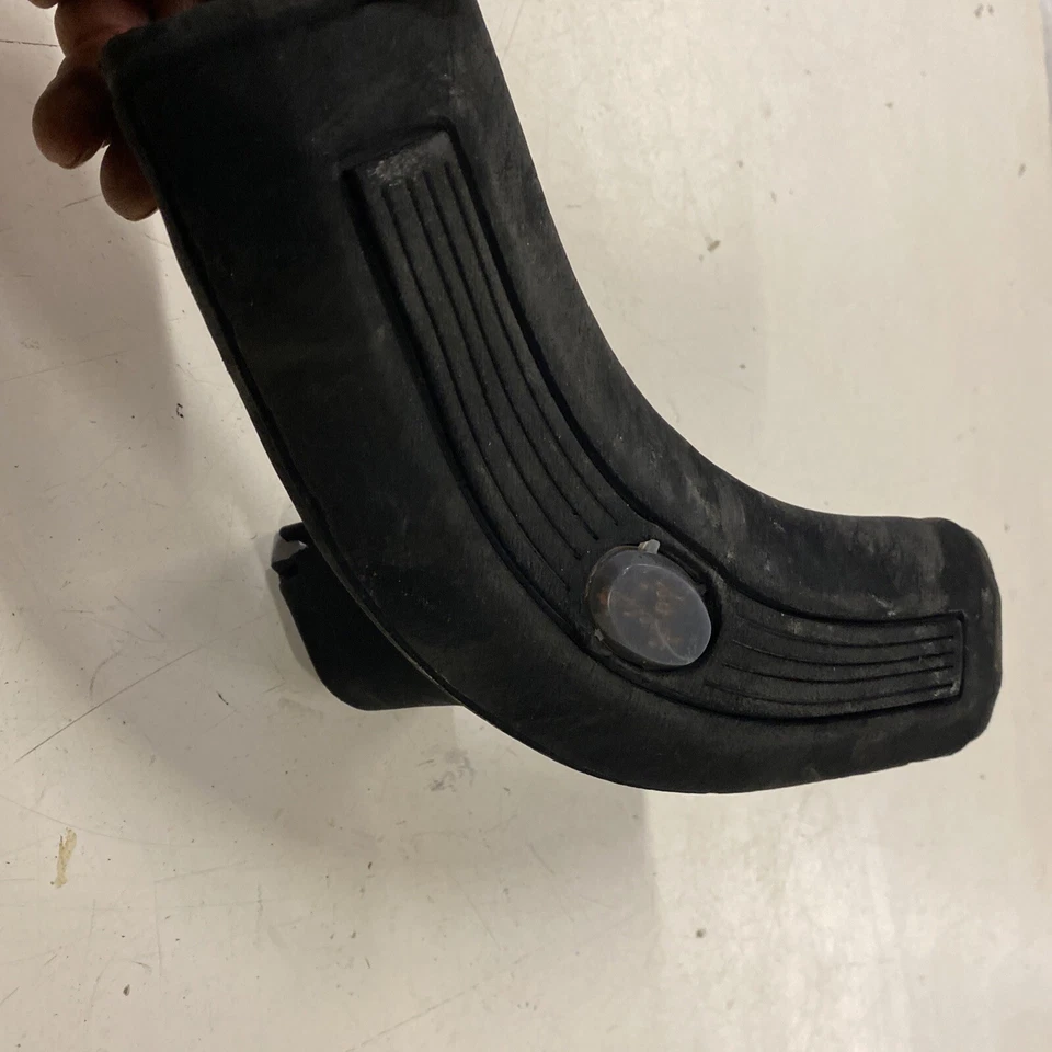 Almohadilla para barbilla manillar moto de nieve vintage Arctic Cat Panther 4000 5000 1977-1979 Foto 3 de 3