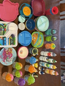 Toddler cups and plates
