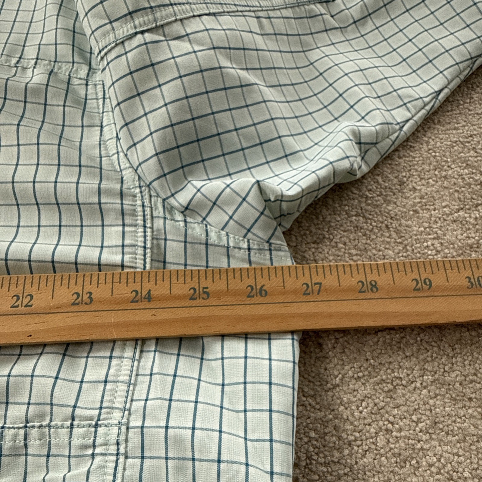 SIMMS Insect Shield Vented Button Up Fishing Shir… - image 5