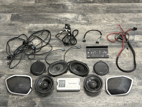 2018 Street Road Touring Harley Davidson Rockford Fosgate Sound Speakers Amp