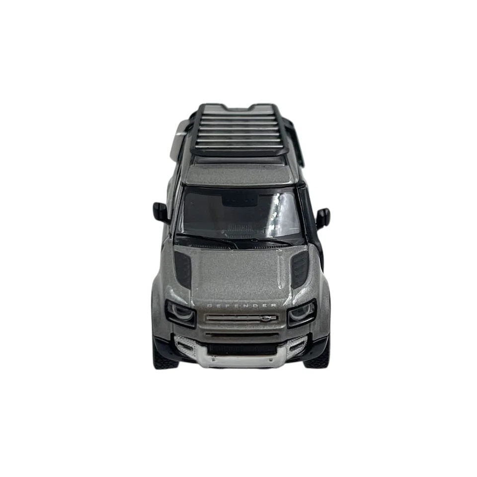 Modellino Auto Tarmac Global64 1/64 Land Rover Defender 110 Grey Metallic - Immagine 2 di 4