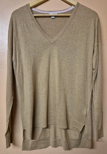 Gap Jumper Brown V Neck Long Sleeve Lightweight Cotton Nylon Silk Size Medium - Picture 1 of 3