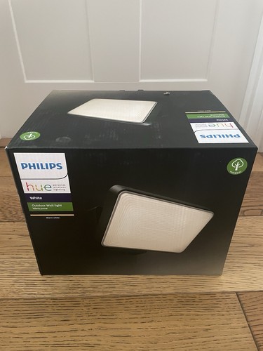 Neu Philips Hue Outdoor LED Fluter Schwarz Warmweiß Wandmontage 2300lm