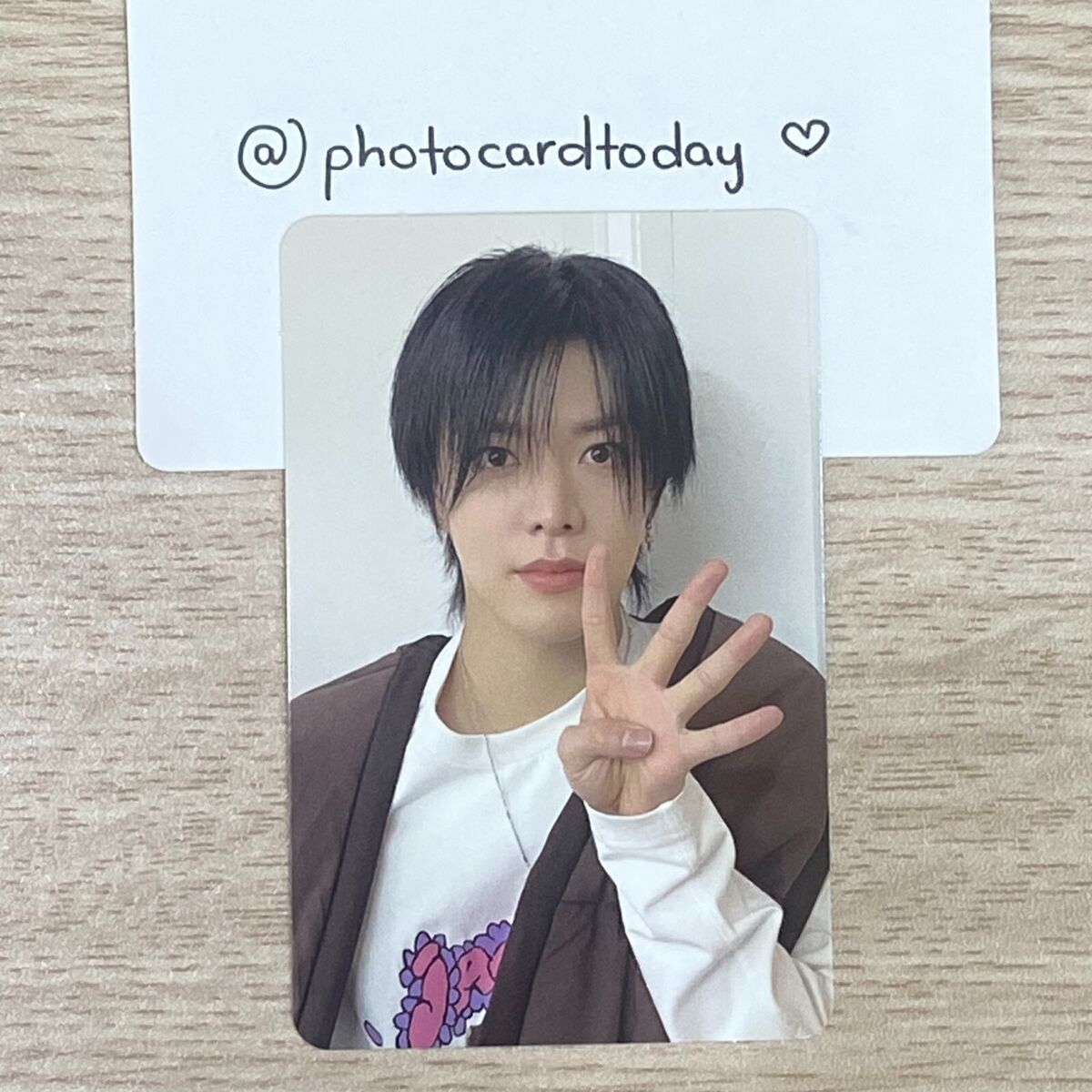 NCT 127 AY-YO TRADING CARD RANDOM OFFICIAL PHOTOCARD A VER NCT 127 AY-YO TRADING CARD RANDOM OFFICIAL PHOTOCARD A VER