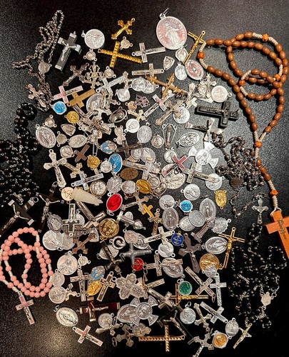 Lot D'Objets Religieux Chrétiens Anciens - Bois - Fabrication Française - Bon État