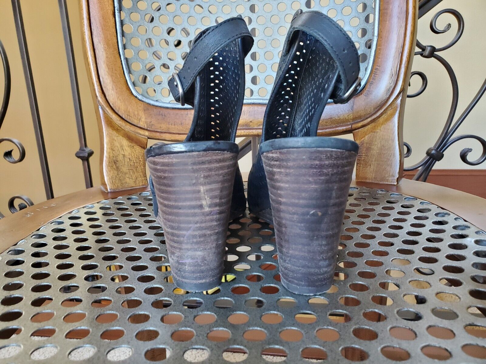 Lucky Brand 8 M 38 women black leather ankle sandals wedge Nordstrom  platform 7