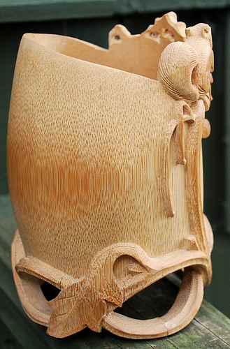 TAZZA IN LEGNO intagliata a mano vintage SQUIRREL & UVE base ad anello incredibile! FORESTA NERA - Foto 9 di 24