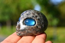 Teschio cristallo Reiki testa aliena intagliata Yooperlite naturale 2,3'' decorazione regalo 1 pz