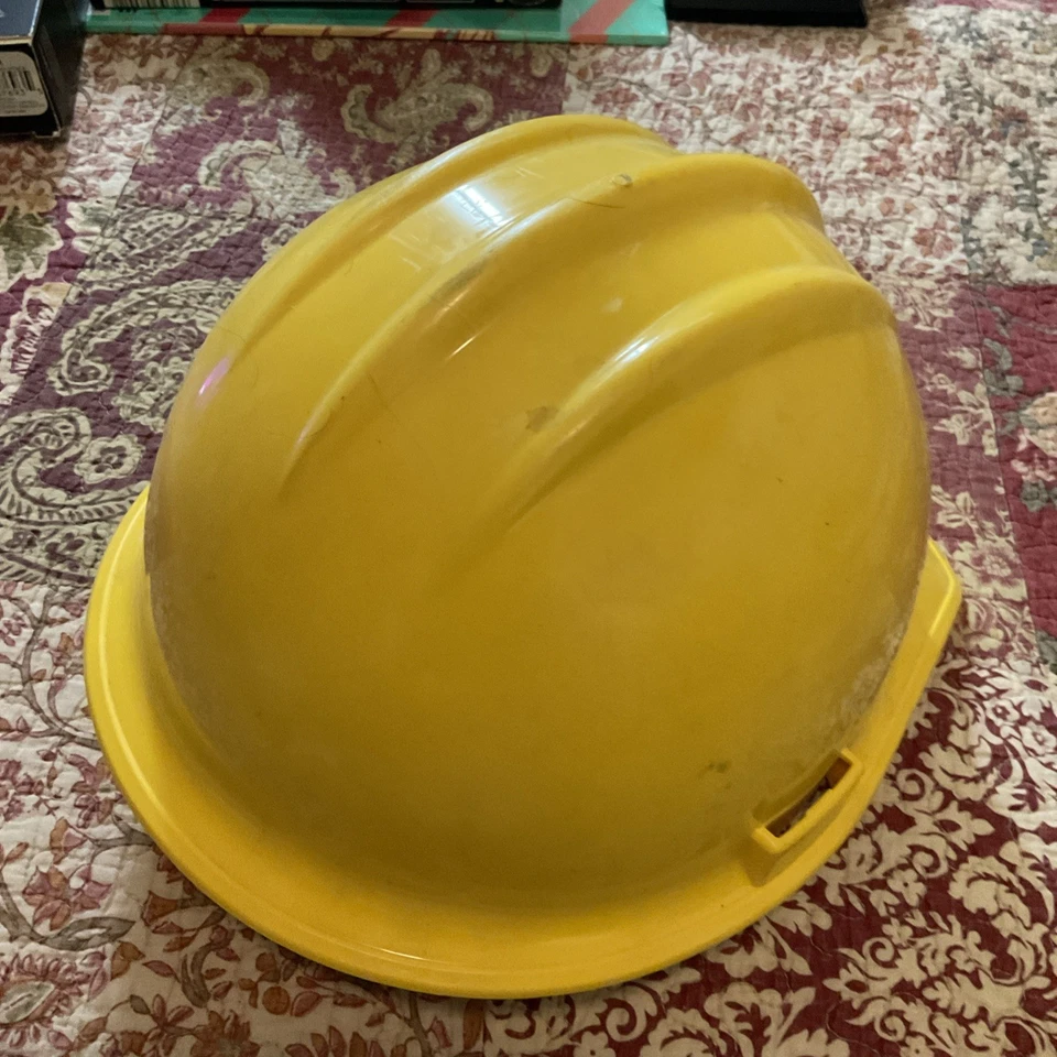 Sombrero duro amarillo Caltrans, Departamento de Transporte de California, hecho en EE. UU. Foto 3 de 4