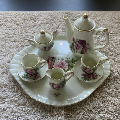 Formalities by Baum Bros Floral Ceramic Tea Set Teapot Lid Cups Saucers Creamer