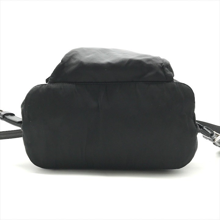 Good condition PRADA trial logo backpack nylon tessuto black k2690 from japan thumbnail 4