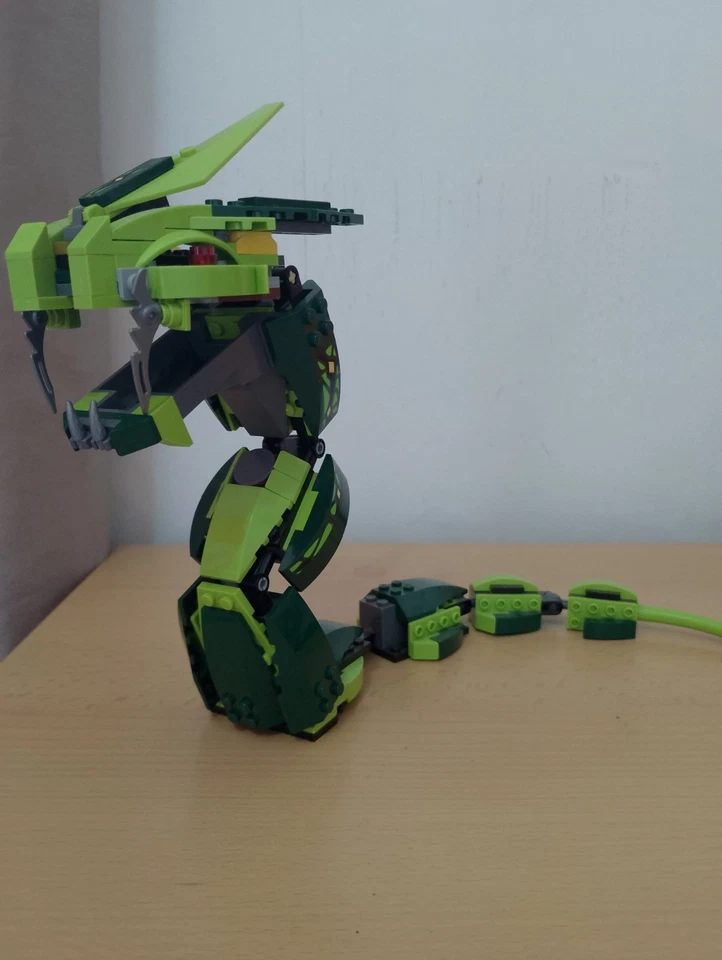 LEGO Ninjago 9450 Epic Dragon Battle, photo 1 of 5
