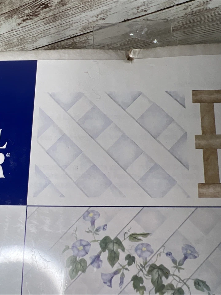 Vintage Plaid Home Stencil Wall Decor Garden Lattice Style #26851 (1997) - Image 4 of 4