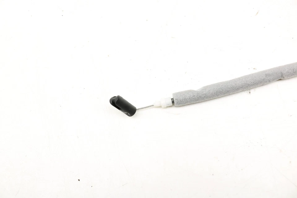 11-15 BMW ALPINA B7L XDRIVE - Liberação de alça interna traseira/cabo Bowden - Imagem 2 de 4