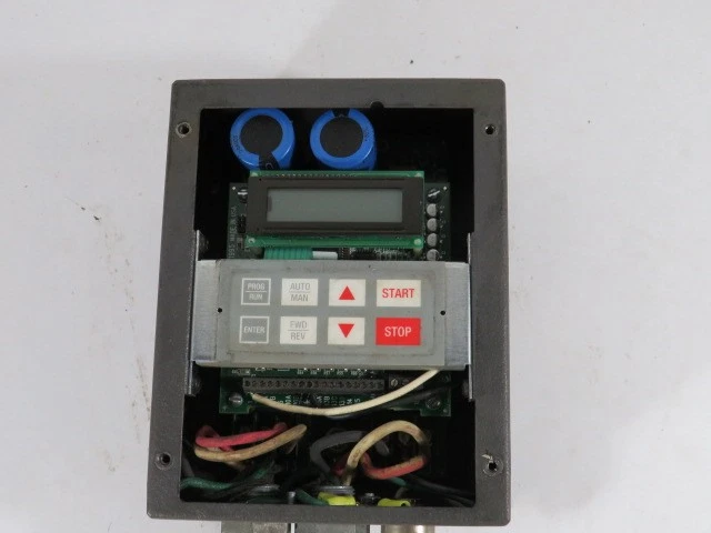 Square D VSD17U18S68 Speed Controller 1HP 3Ph 480/590V 50/60Hz 1.9A USED - Image 3 of 4