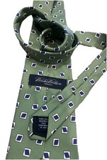 VTG Brooks Brothers makers hand made in USA Printed in Italy silk tie