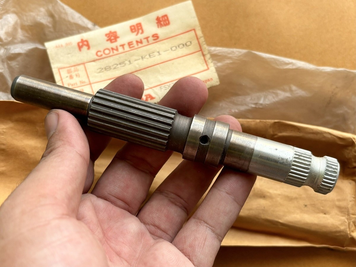 NOS JAPAN HONDA MBX125F MTX125 MTX200 TLM200R SPINDLE KICK STARTER