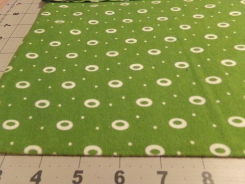 1 YD X 42" VINTAGE FLANNEL NEO GEO GREEN/WHITE CLOTHWORKS NEW COTTON #9757 - Picture 2 of 3