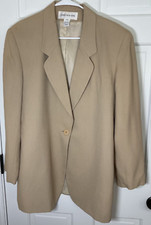 JONES NEW YORK KHAKI WOMENS SUIT JACKET  SKIRT SIZE 14 NWT