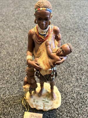 Sakina  Owambo Mutter Kind & Baby Figur Himba Frau Namibia Ornament