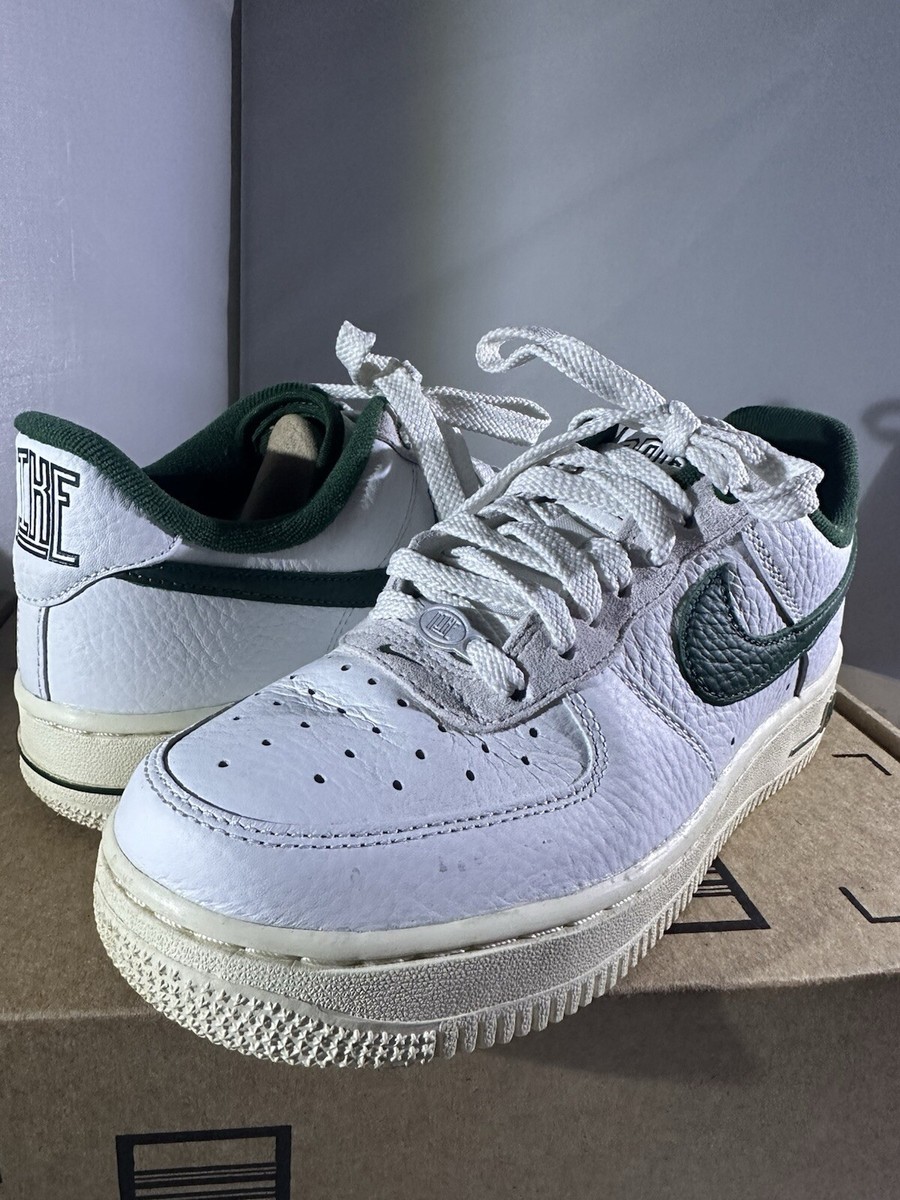 Size 7 - Nike Air Force 1 '07 LX Command Force - Gorge Green Size 7 - Nike Air Force 1 '07 LX Command Force - Gorge Green