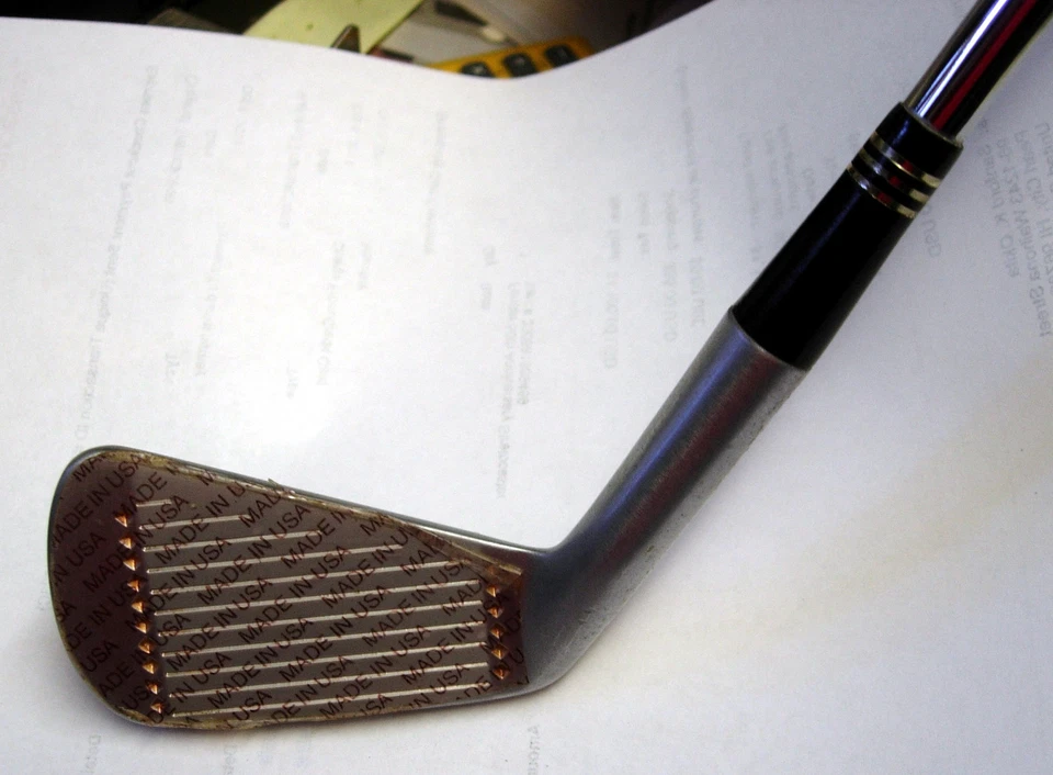 = NOS Pre 1993  MacGregor VIP FORGED 2-IRON Steel RH-S  - Image 2 of 4
