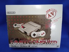 NINTENDO HVC-101 FAMILY COMPUTER