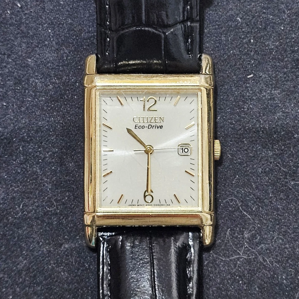 Citizen Eco-Drive Gold Tank男士腕表(跑步*)奶油色表盘 — 第 2/4 张图片