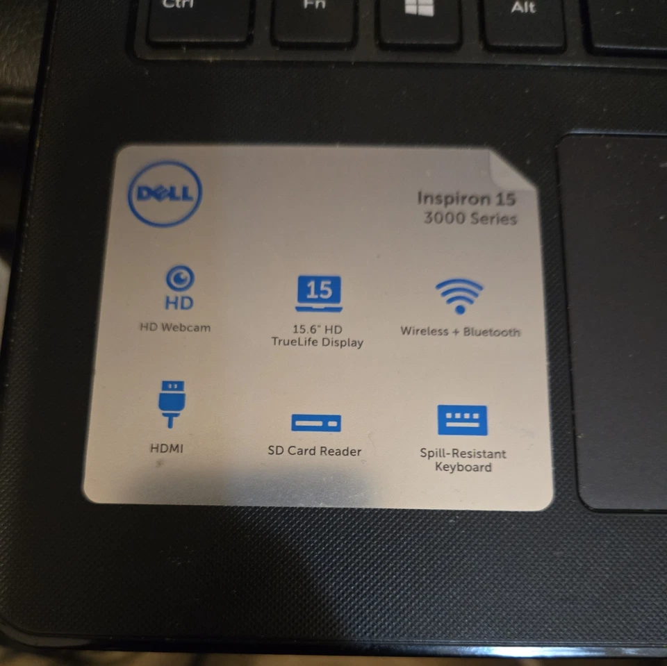 Dell Inspiron 15 serie 3000 Foto 2 de 3