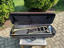 Accent Student Level Brass Trombone With Original Case 6 1/2AL Mouthpiece