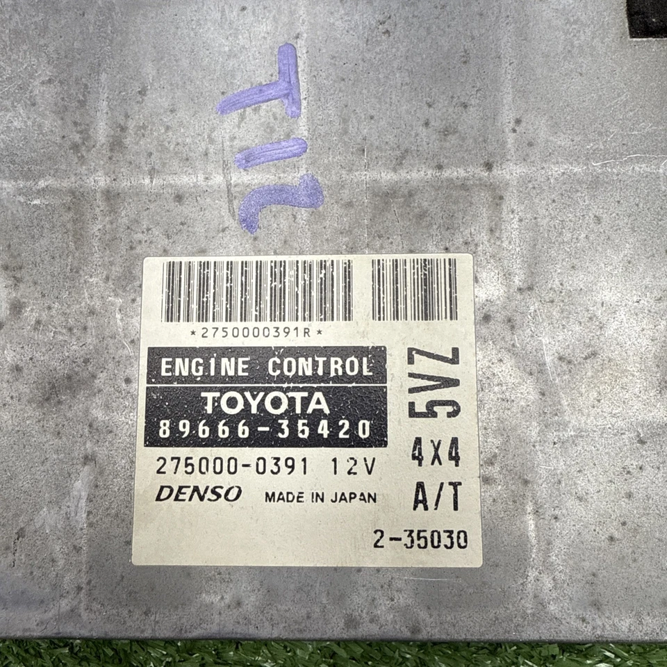 01 2001 Toyota 4Runner 4x4 AT Engine Control Module 5VZ 89666-35420 275000-0391 - Image 3 of 4