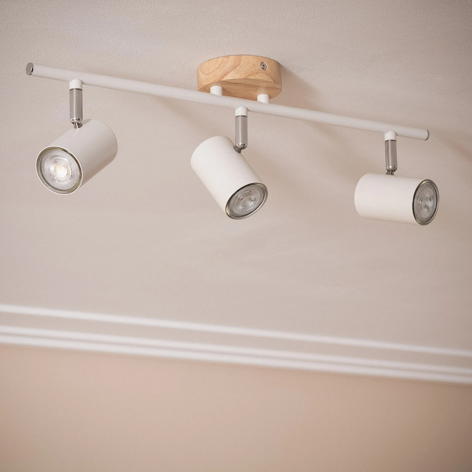 Lámpara de Techo Orientable Madera y Metal 3 Focos Albus