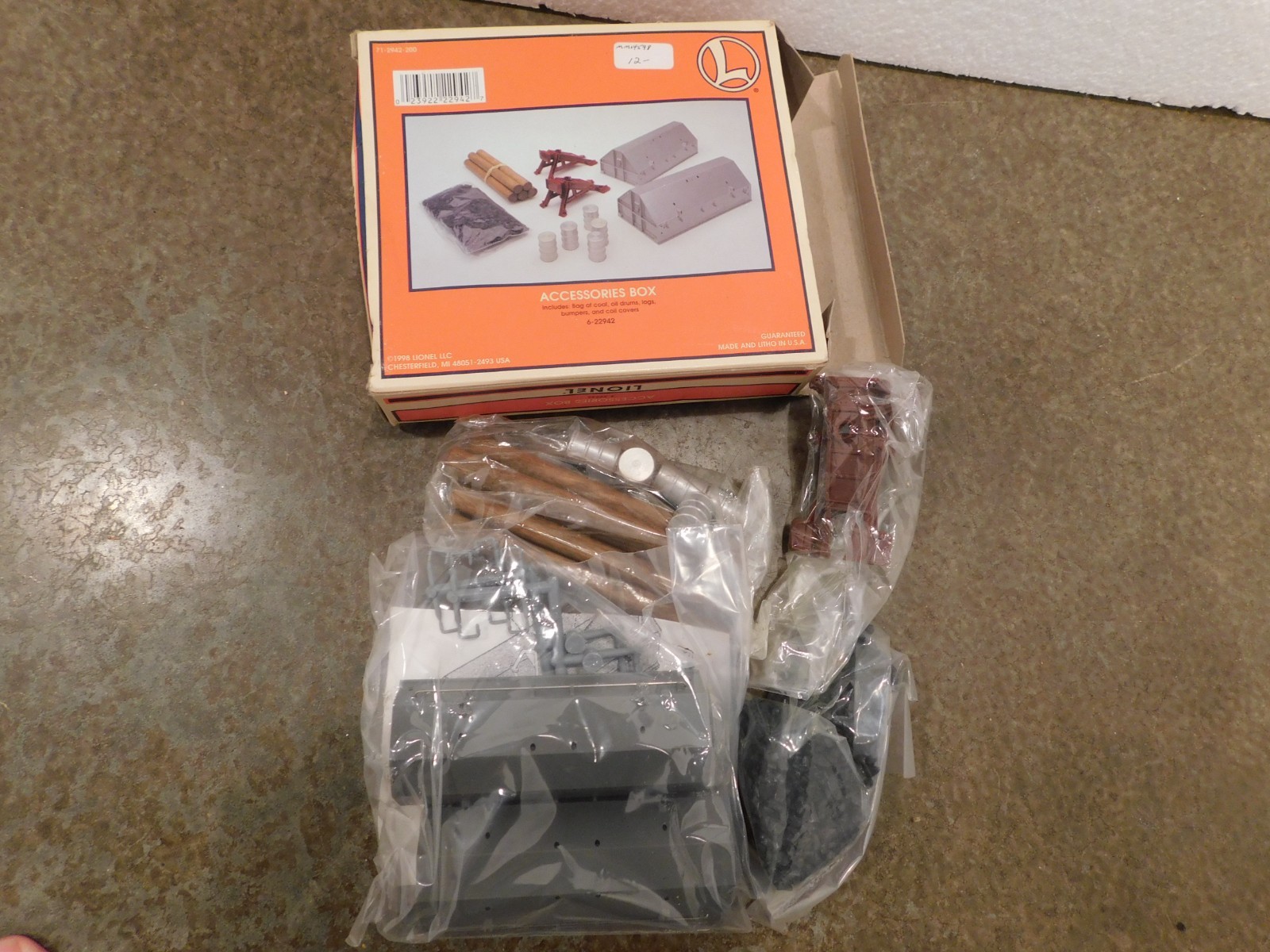 Click here to see eBay Auction