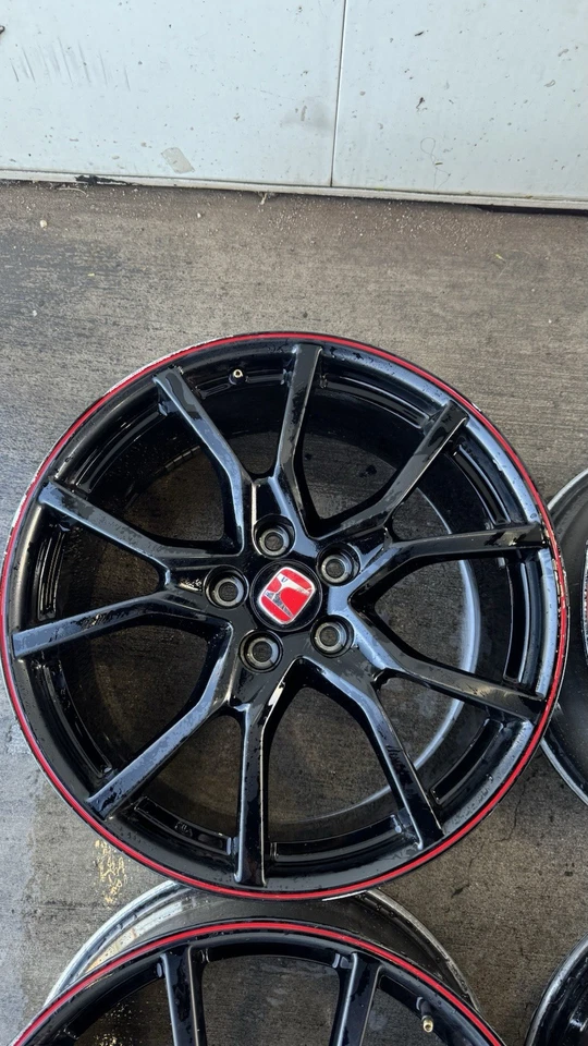 2021 Honda Civic Type R Stock Wheels Used - Image 3 of 4