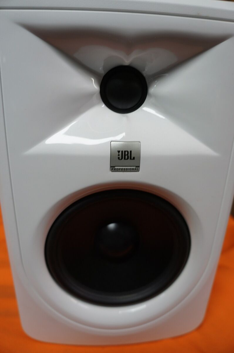 JBL 305P MkII 5 JBL 305P MkII 5